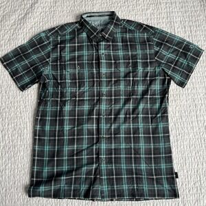 Mens KUHL Shirt Response Short Sleeve Button Down Gray Blue Plaid Medium